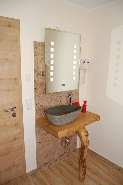 Ferienwohnung Am Muehlstein 뤼벤 객실 사진