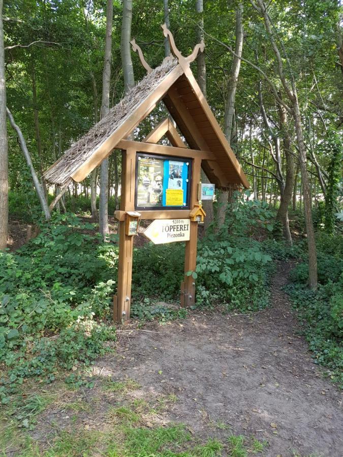 Ferienwohnung Am Muehlstein 뤼벤 외부 사진